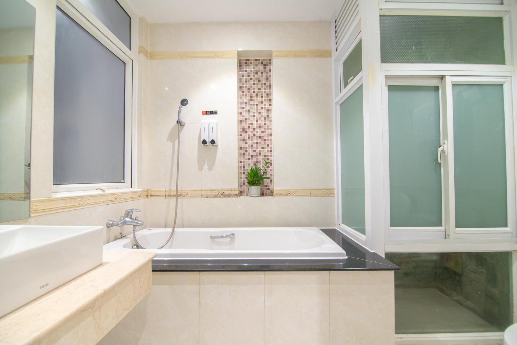 Bin Bin Hotel 6 - Near Secc D7 Ho Chi Minh-Byen Eksteriør billede